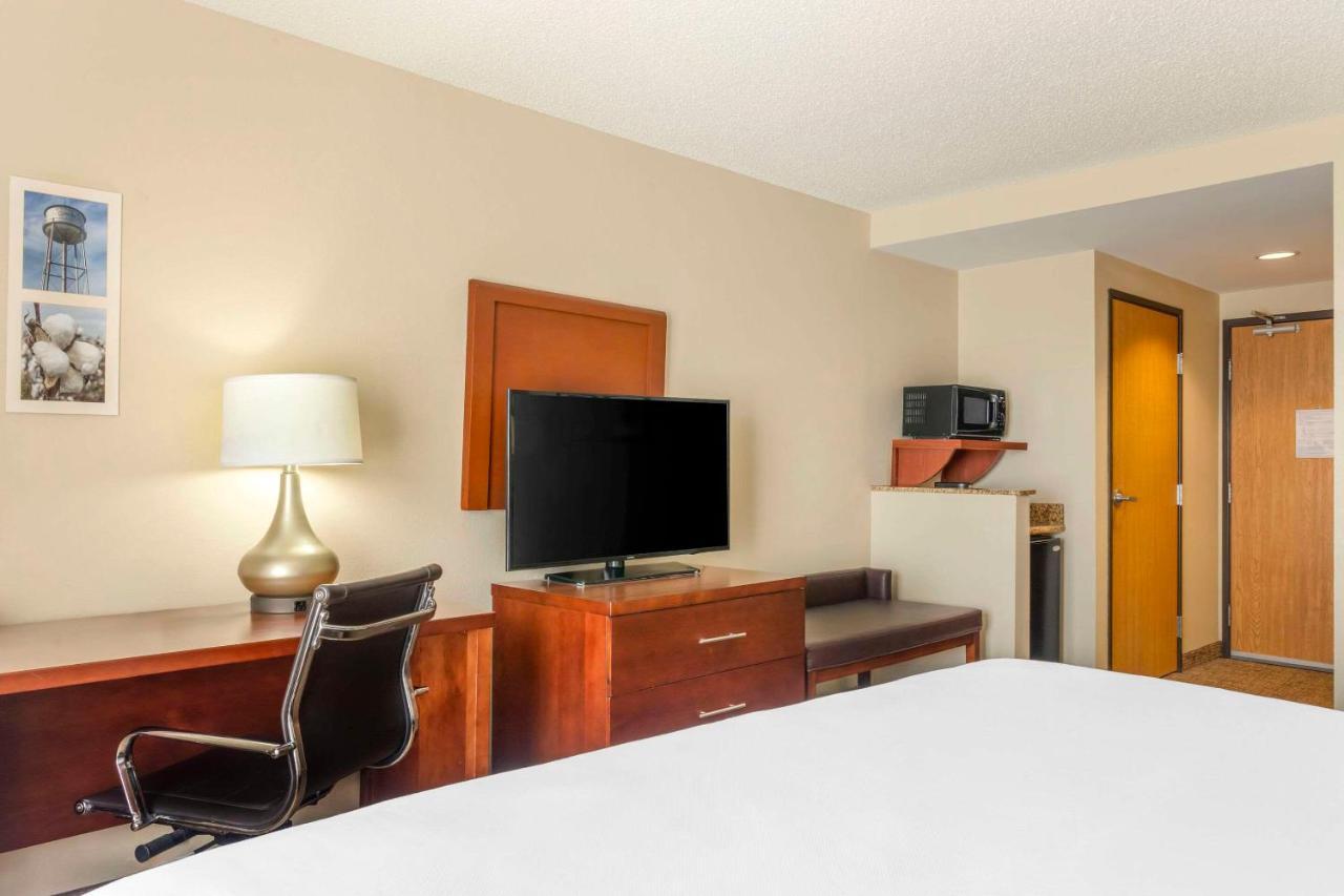 Comfort Inn & Suites Blytheville Exteriör bild