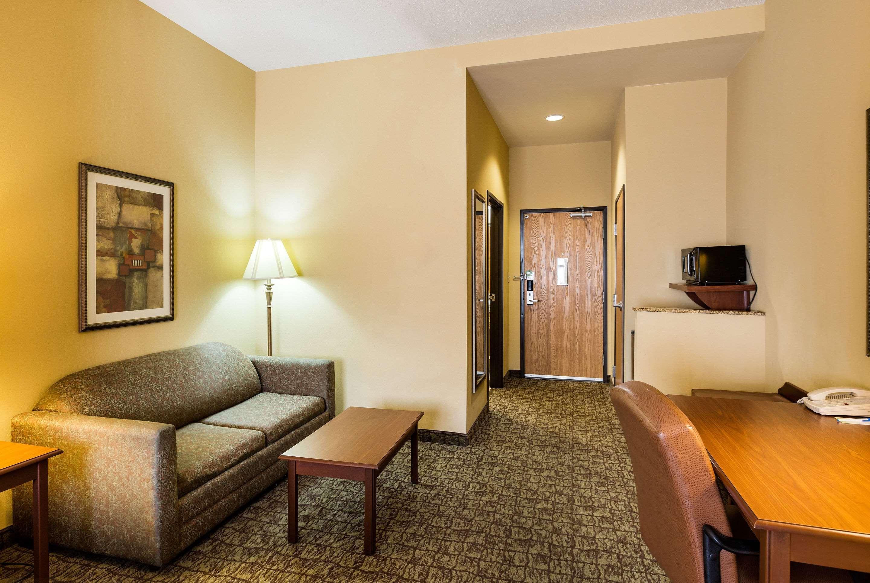 Comfort Inn & Suites Blytheville Exteriör bild