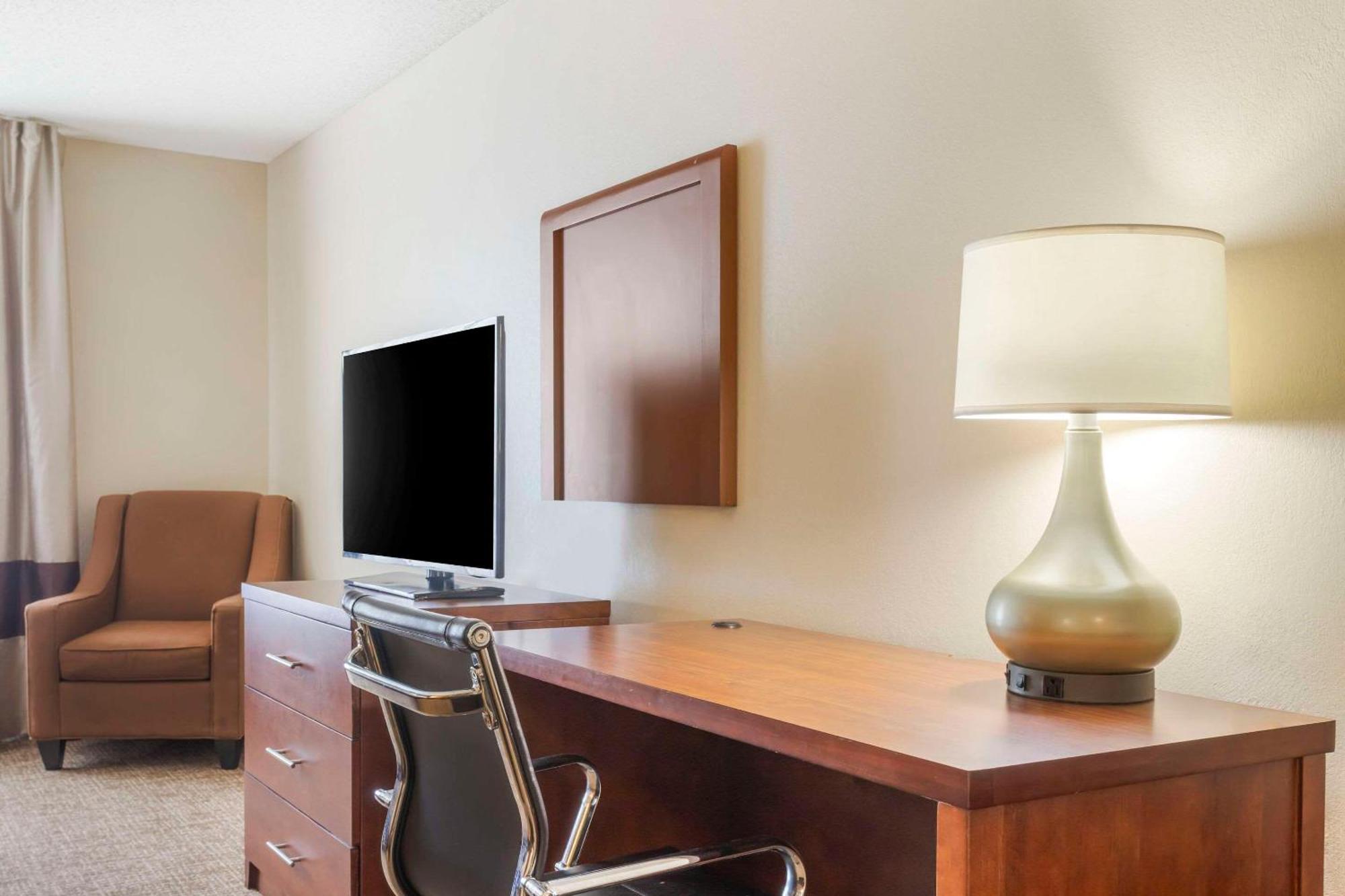 Comfort Inn & Suites Blytheville Exteriör bild