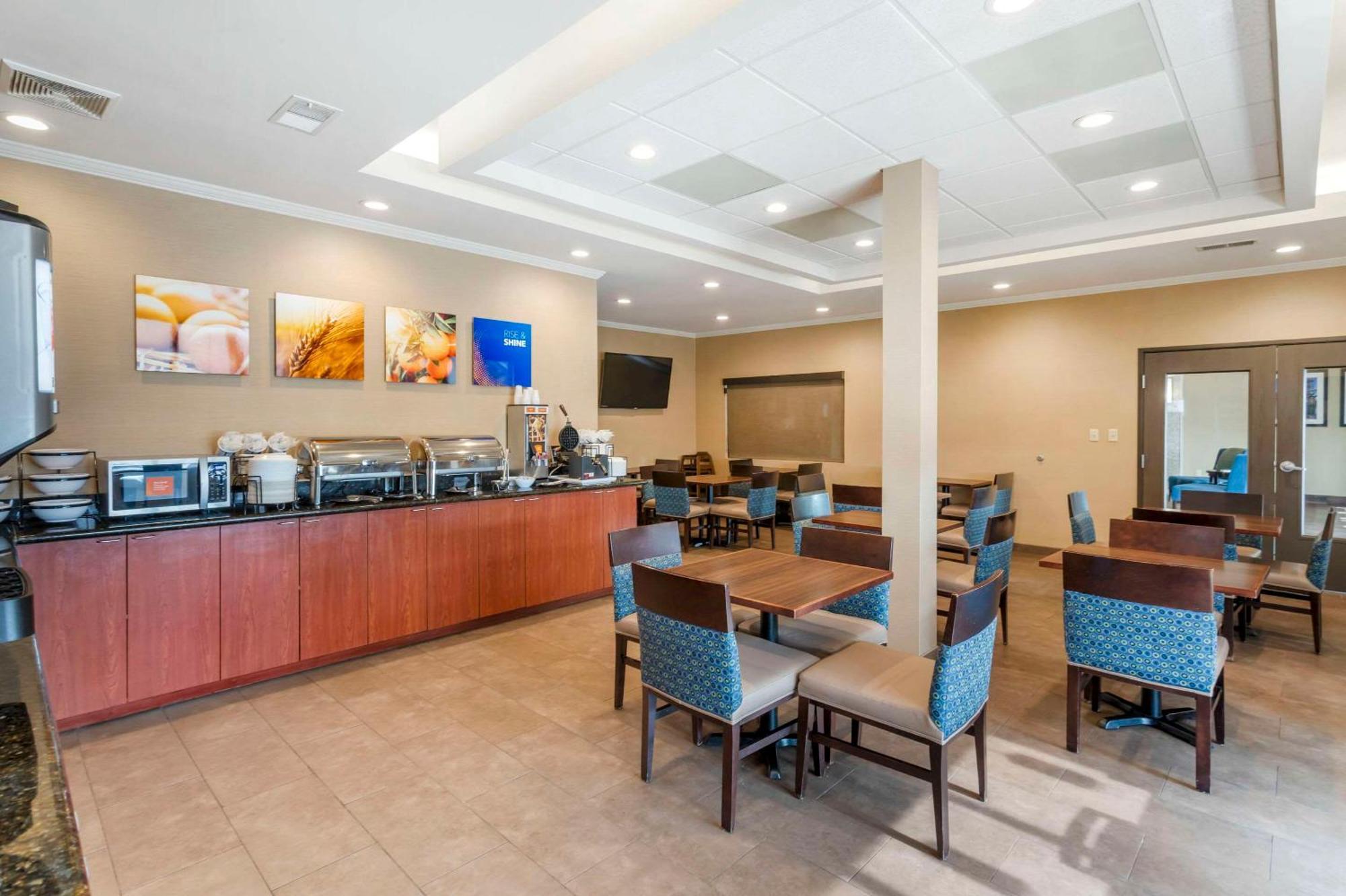 Comfort Inn & Suites Blytheville Exteriör bild